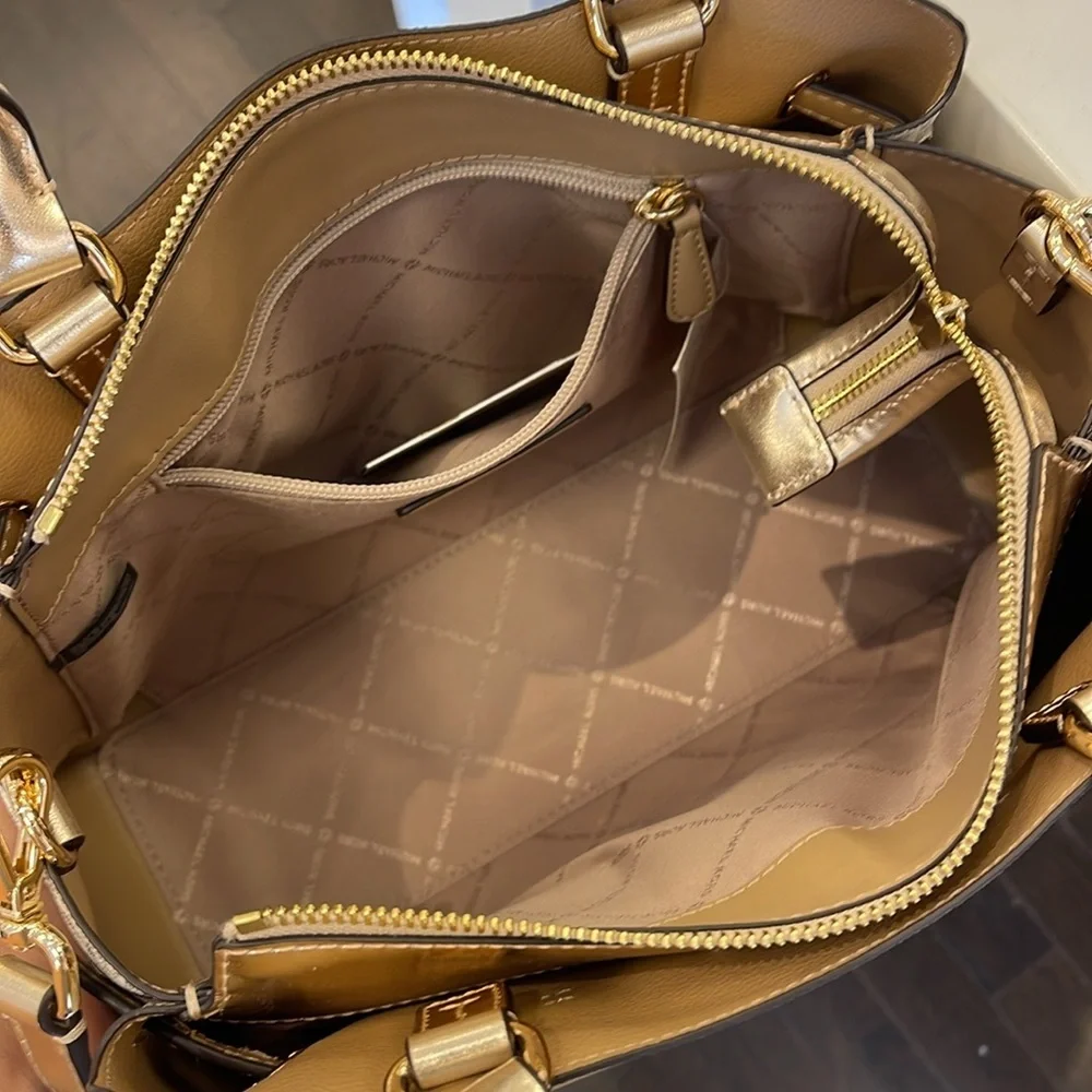 MICHAEL KORS  Reed Large Central Zip Graphic Logo Belted Satchel Pale Gold  NWT